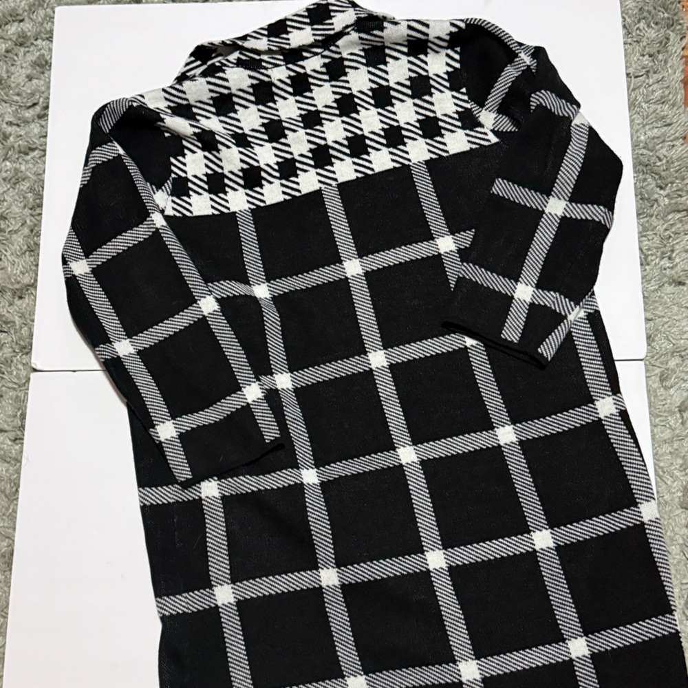 Kasper Women's Houndstooth Black & White Notch Collar Open-Front Sweater Size 1X - Picture 4 of 9